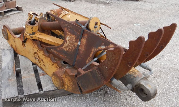 image for item DL8092 CF hydraulic excavator thumb