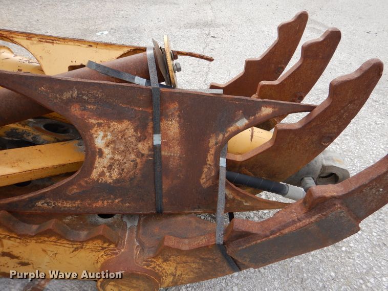 image for item DL8092 CF hydraulic excavator thumb