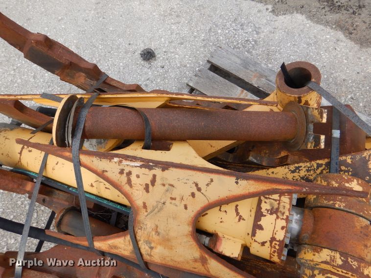 image for item DL8092 CF hydraulic excavator thumb