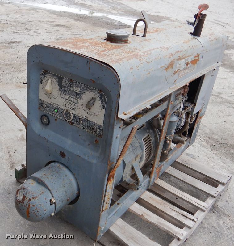 image for item DL8093 Lincoln SA200F163 arc welder