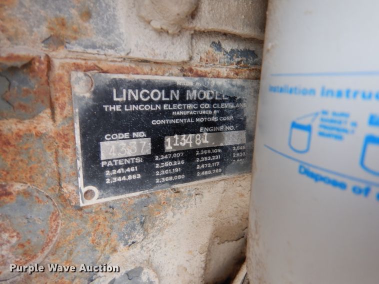 image for item DL8093 Lincoln SA200F163 arc welder