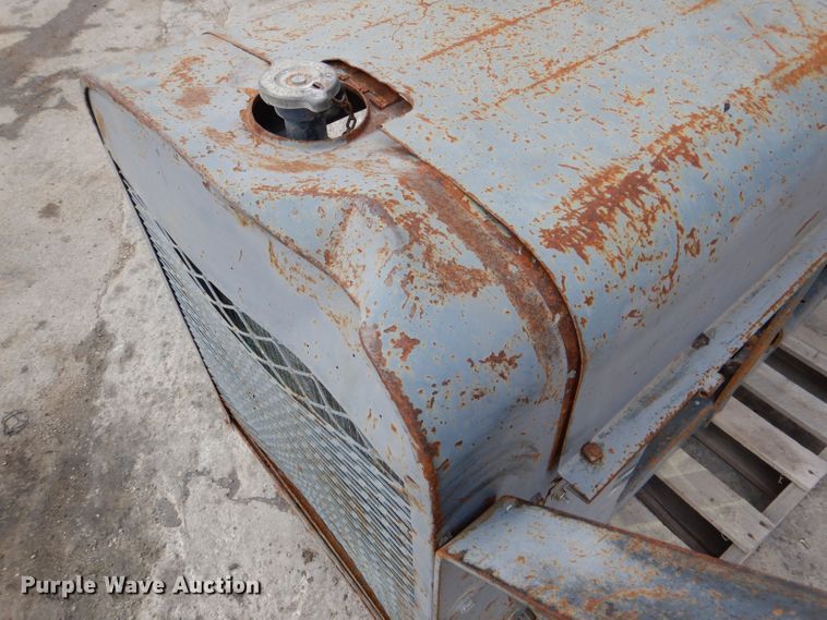 image for item DL8093 Lincoln SA200F163 arc welder