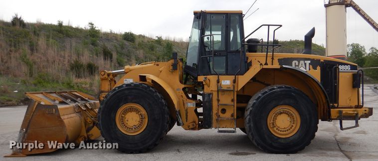 image for item DL8094 1999 Caterpillar 980G  wheel loader
