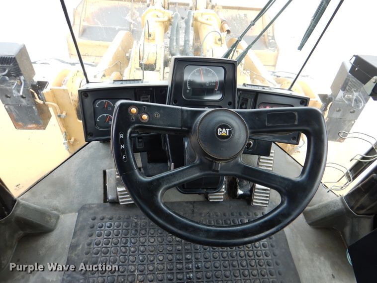 image for item DL8094 1999 Caterpillar 980G  wheel loader