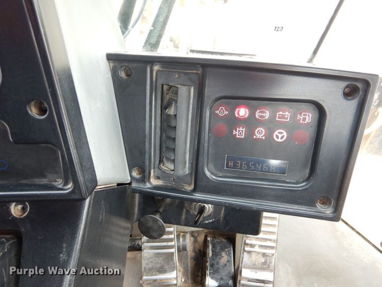 image for item DL8094 1999 Caterpillar 980G  wheel loader