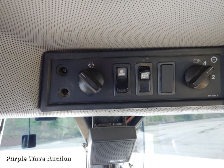 image for item DL8094 1999 Caterpillar 980G  wheel loader