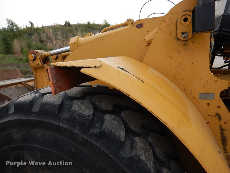 image for item DL8094 1999 Caterpillar 980G  wheel loader