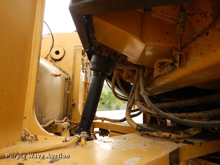 image for item DL8094 1999 Caterpillar 980G  wheel loader