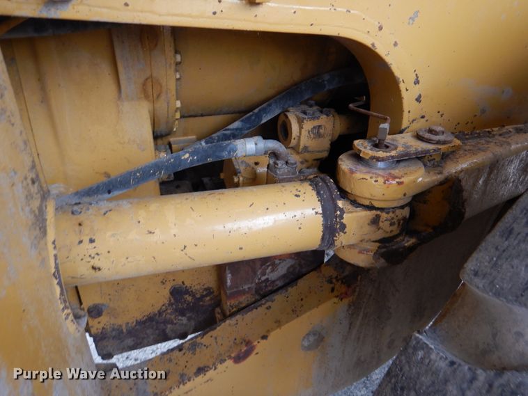 image for item DL8094 1999 Caterpillar 980G  wheel loader