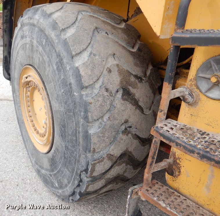image for item DL8094 1999 Caterpillar 980G  wheel loader