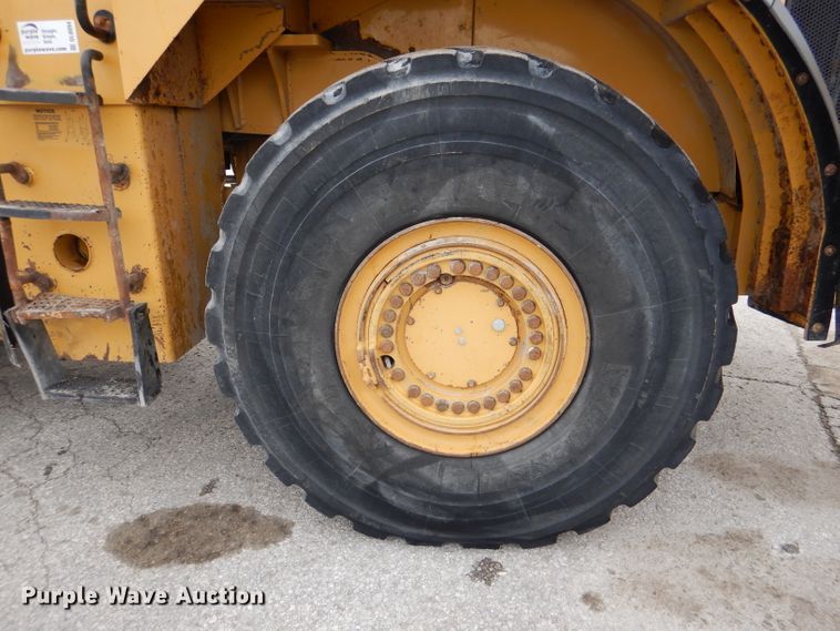 image for item DL8094 1999 Caterpillar 980G  wheel loader