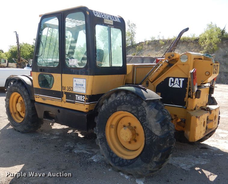 image for item DL8152 1998 Caterpillar TH82  telehandler