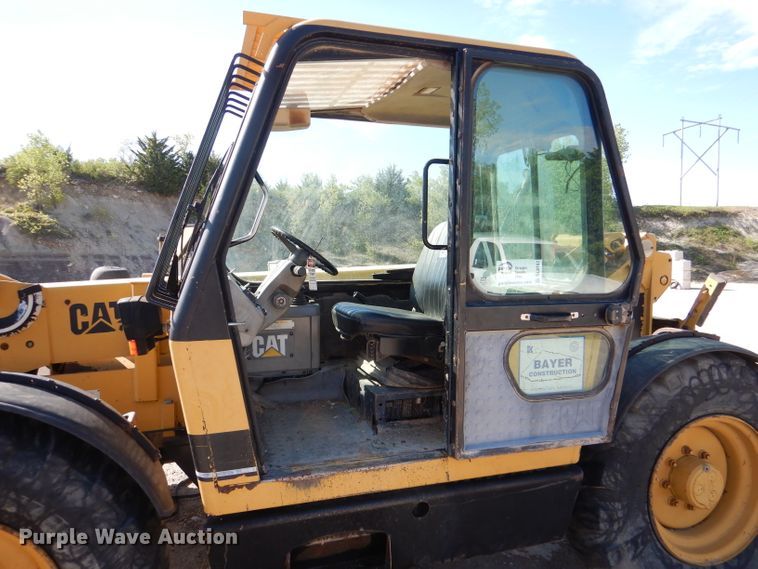 image for item DL8152 1998 Caterpillar TH82  telehandler