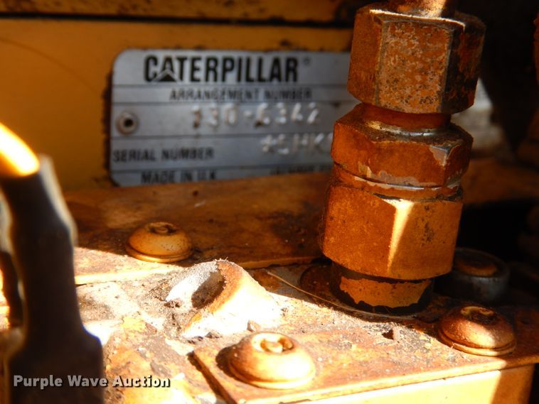 image for item DL8152 1998 Caterpillar TH82  telehandler