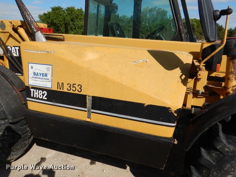 image for item DL8152 1998 Caterpillar TH82  telehandler