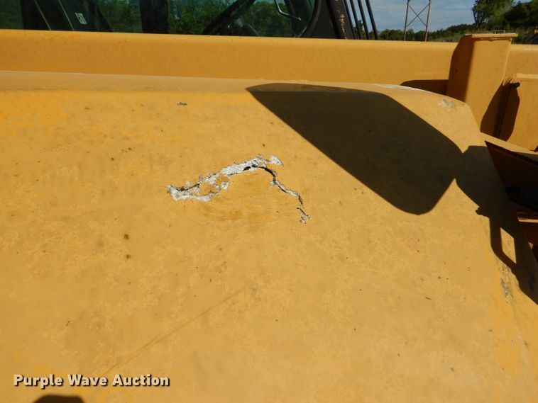 image for item DL8152 1998 Caterpillar TH82  telehandler