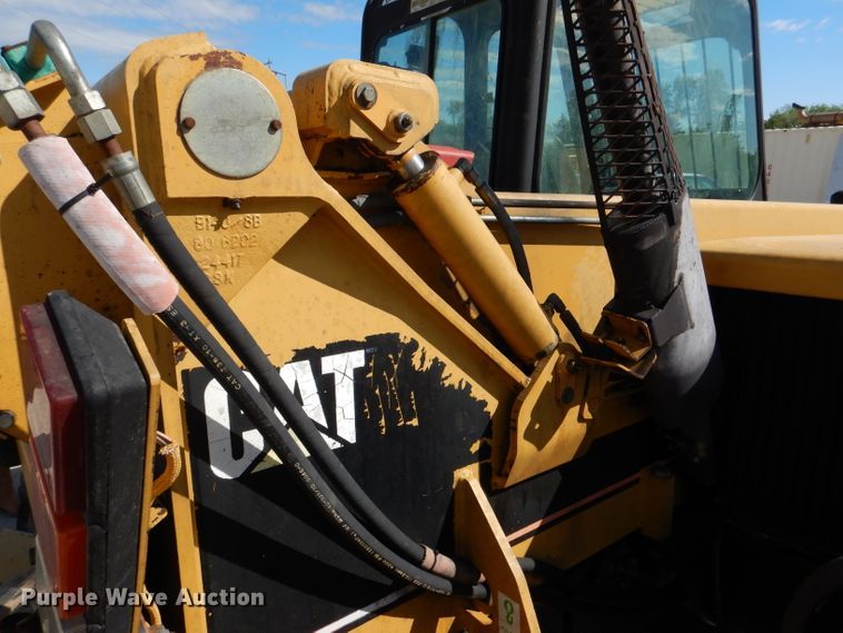image for item DL8152 1998 Caterpillar TH82  telehandler