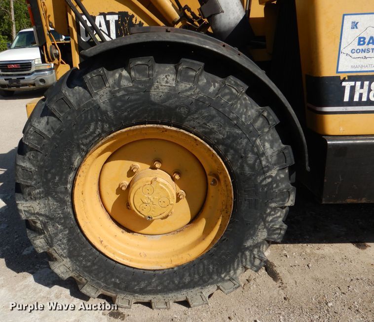 image for item DL8152 1998 Caterpillar TH82  telehandler
