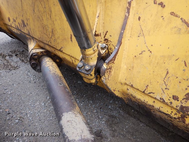 image for item DL8157 2007 Komatsu D155 AX-6R  dozer