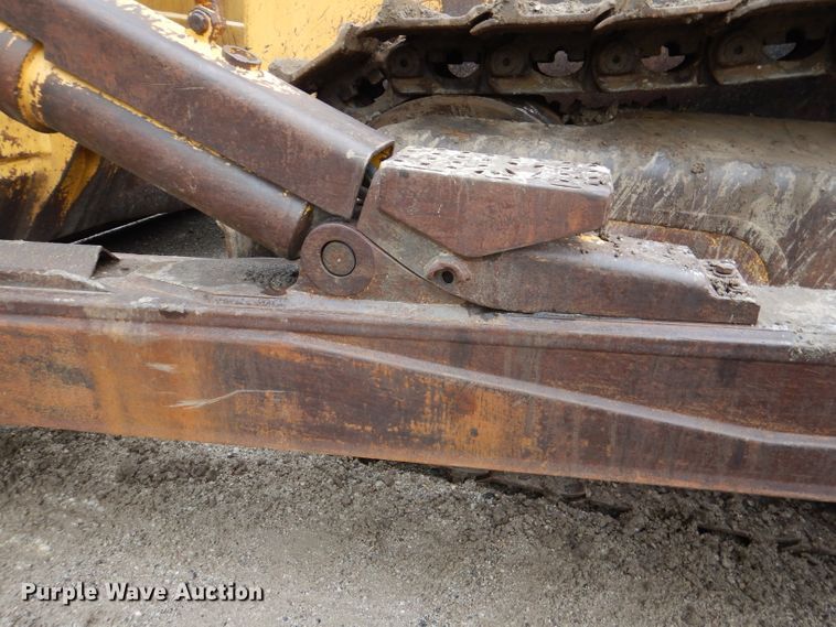 image for item DL8157 2007 Komatsu D155 AX-6R  dozer