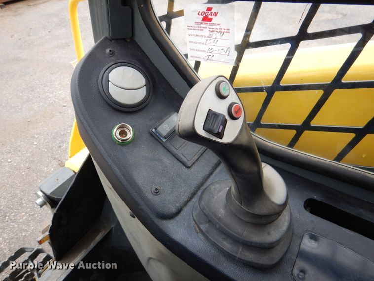 image for item DL8214 2015 Wacker Neuson SW24  skid steer loader