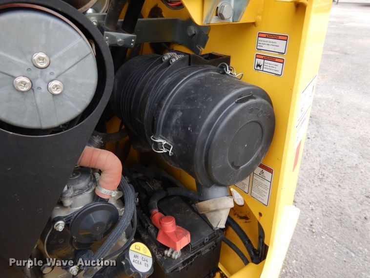 image for item DL8214 2015 Wacker Neuson SW24  skid steer loader