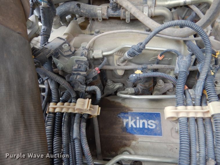 image for item DL8214 2015 Wacker Neuson SW24  skid steer loader