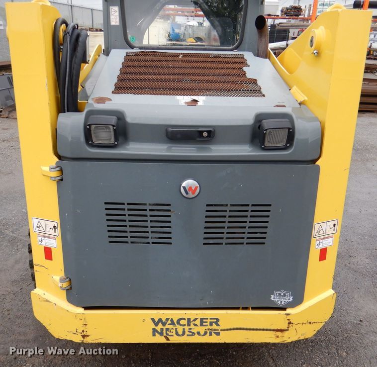 image for item DL8214 2015 Wacker Neuson SW24  skid steer loader