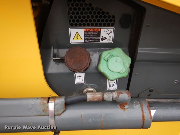 image for item DL8214 2015 Wacker Neuson SW24  skid steer loader