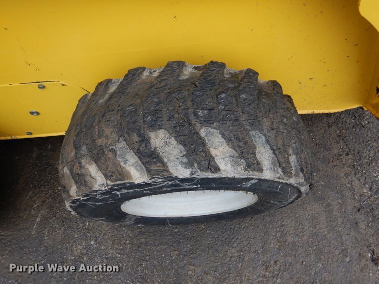 image for item DL8214 2015 Wacker Neuson SW24  skid steer loader