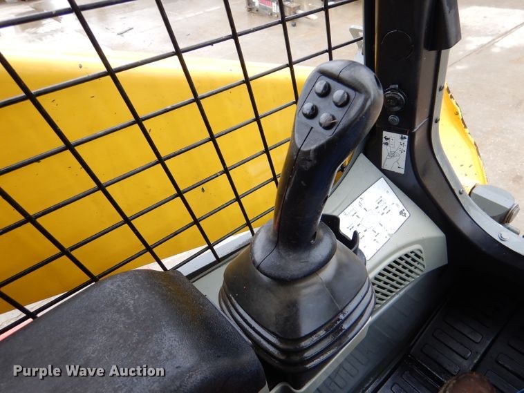 image for item DL8215 2017 Wacker Neuson ST31  tracked skid steer loader