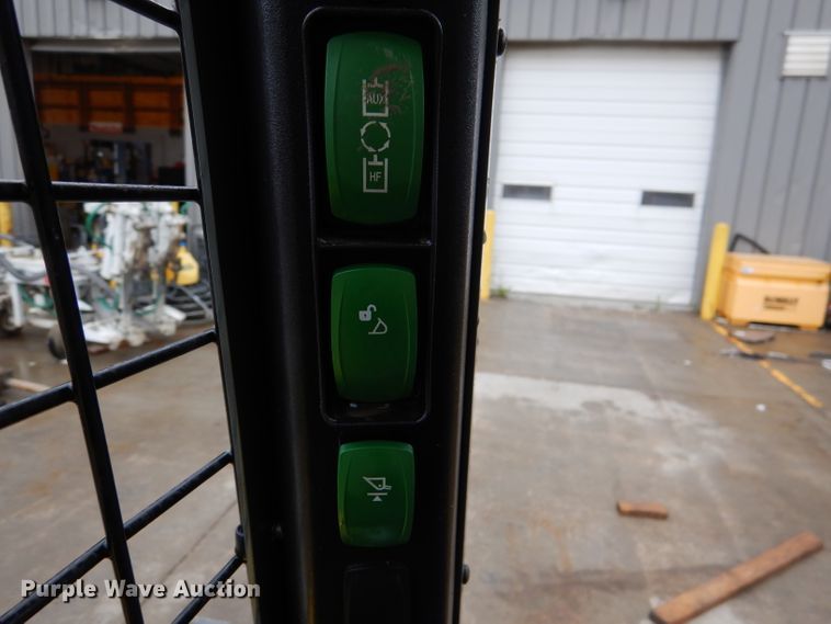 image for item DL8215 2017 Wacker Neuson ST31  tracked skid steer loader