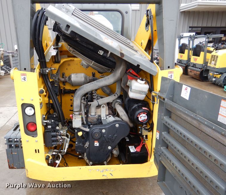 image for item DL8215 2017 Wacker Neuson ST31  tracked skid steer loader