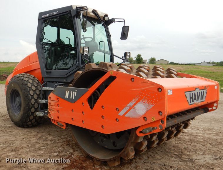 image for item DL8837 2016 Hamm H11I  single drum vibratory roller