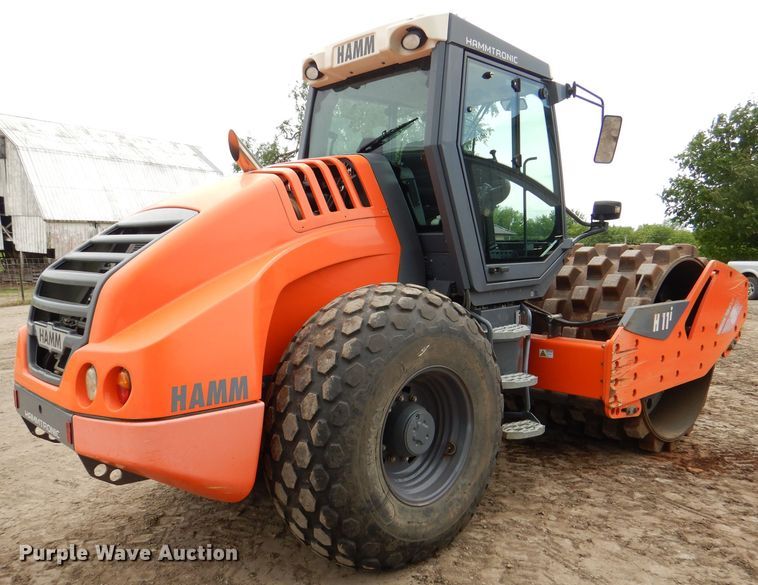 image for item DL8837 2016 Hamm H11I  single drum vibratory roller