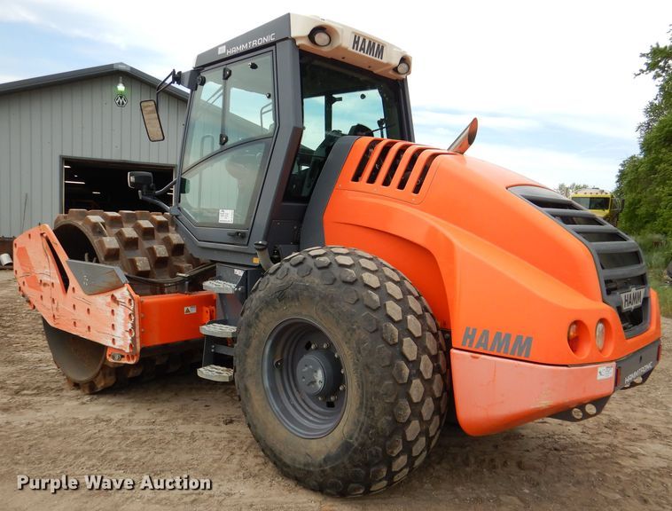 image for item DL8837 2016 Hamm H11I  single drum vibratory roller