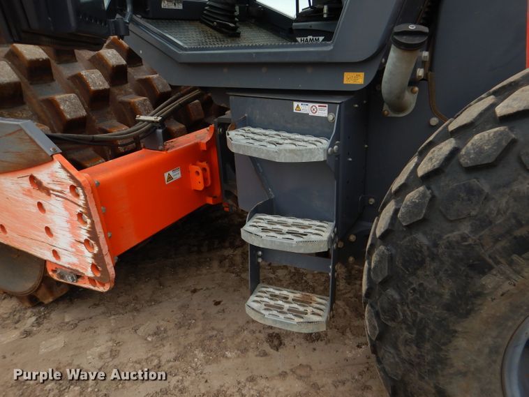 image for item DL8837 2016 Hamm H11I  single drum vibratory roller