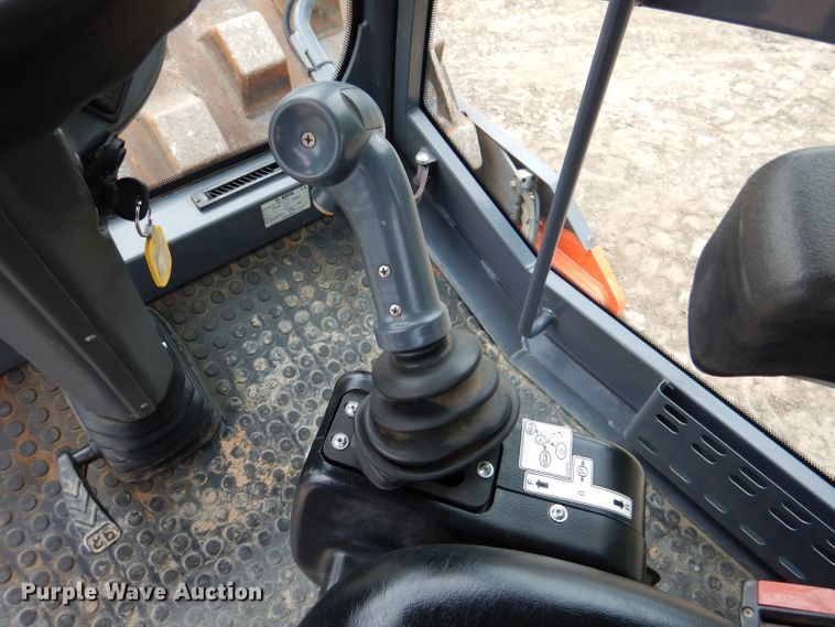 image for item DL8837 2016 Hamm H11I  single drum vibratory roller