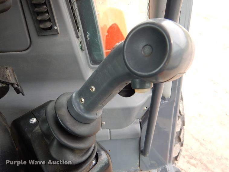 image for item DL8837 2016 Hamm H11I  single drum vibratory roller