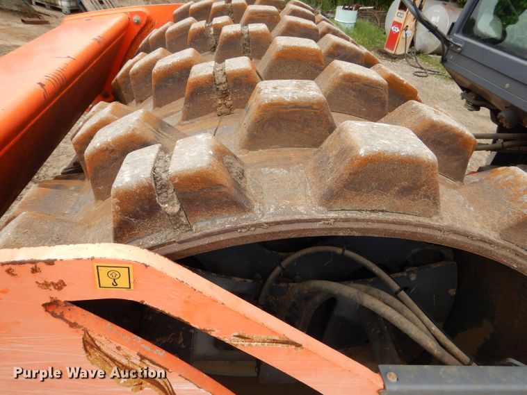 image for item DL8837 2016 Hamm H11I  single drum vibratory roller