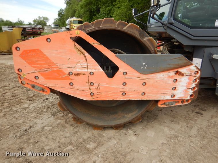 image for item DL8837 2016 Hamm H11I  single drum vibratory roller