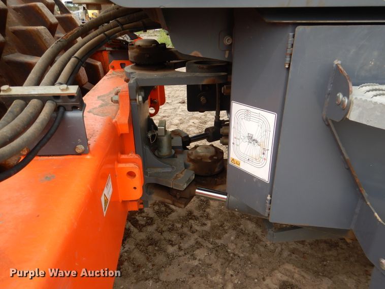 image for item DL8837 2016 Hamm H11I  single drum vibratory roller