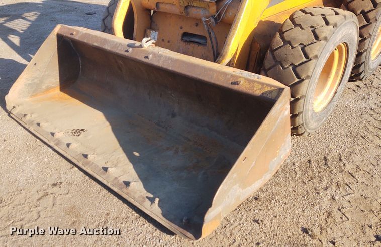 image for item DM0993 1999 Case 90XT  skid steer loader