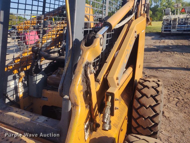 image for item DM0993 1999 Case 90XT  skid steer loader