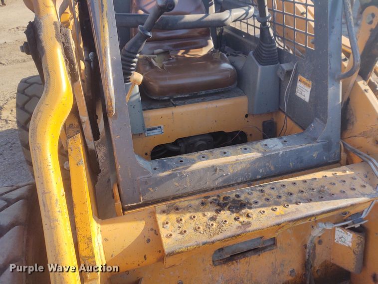 image for item DM0993 1999 Case 90XT  skid steer loader
