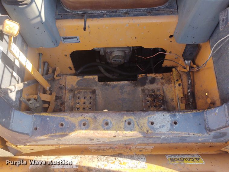 image for item DM0993 1999 Case 90XT  skid steer loader