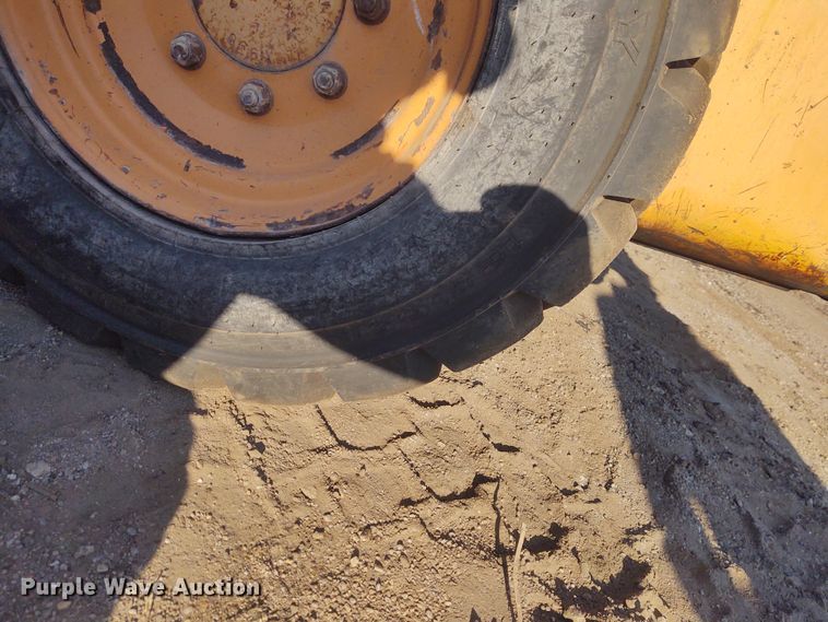 image for item DM0993 1999 Case 90XT  skid steer loader