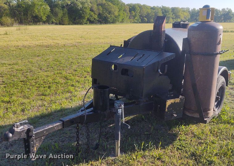 image for item DM0995 2008 Tack Wagon melter applicator