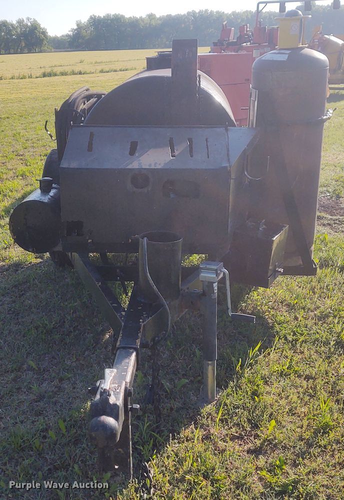 image for item DM0995 2008 Tack Wagon melter applicator