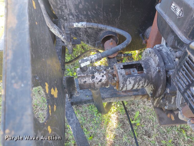 image for item DM0995 2008 Tack Wagon melter applicator